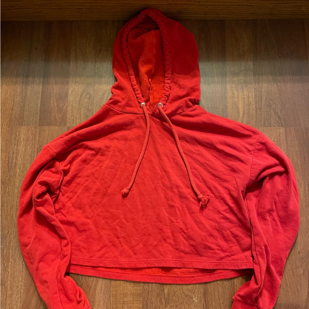 cropped hoodie